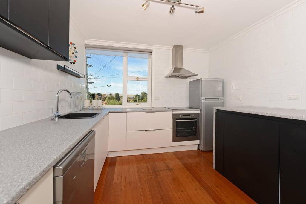 Willa The Tassie - Luxury With Panoramic Water Views Hobart Zewnętrze zdjęcie